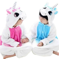 Offrez à vos enfants une expérience de sommeil unique avec nos Kigurumi en flanelle, représentant des animaux comme des licornes, des ours, et plus encore. Parfait pour garder vos petits au chaud pendant les nuits froides, chaque onesie est conçu pour maximiser le confort grâce à sa flanelle douce et épaisse. Laissez leurs imaginations s'envoler dans des rêves d'aventures fantastiques avec leurs Nouveaux amis animaux.
