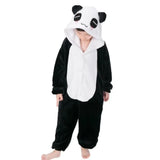 Entretenir les Kigurumi de vos enfants est un jeu d'enfant. Ces onesies sont fabriqués avec une flanelle résistante qui reste douce et colorée, même après plusieurs lavages. Lavez-les simplement à l'eau froide et séchez à basse température pour maintenir leur intégrité et leur éclat, assurant ainsi une durabilité Saison après saison.