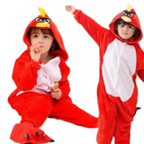 Plongez dans notre collection diversifiée de Kigurumi pour enfants et découvrez le parfait équilibre entre fonctionnalité et fantaisie. Avec des options allant de la licorne au chat, chaque pièce est conçue pour apporter un sourire aux visages des enfants et offrir une chaleur inégalée, faisant de l'heure du coucher le moment préféré de leur journée.