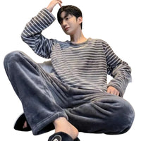Parfait pour l'automne et l'hiver, cet ensemble de pyjamas offre chaleur et douceur exceptionnelles.